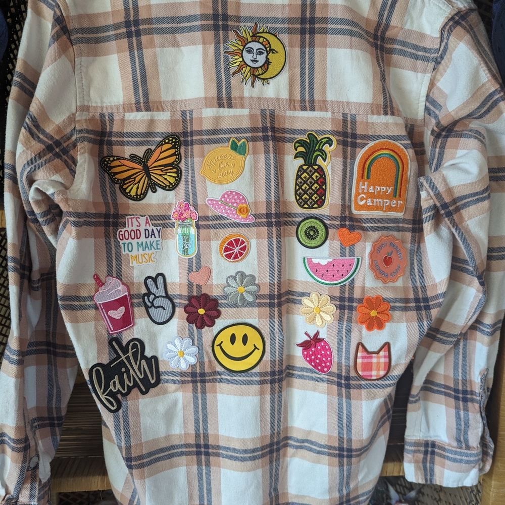 Universal Thread Peach and Black Checkered Top